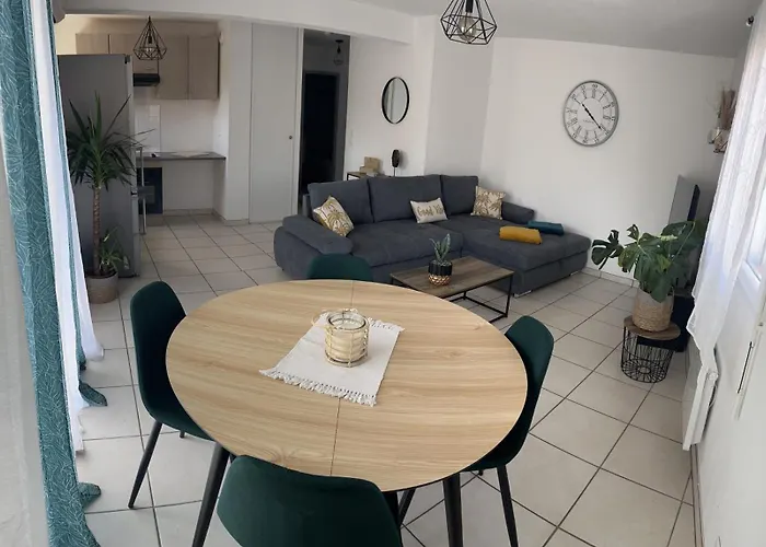 Apartment 4 Pers Avec Parking Clim Dans Res Securise